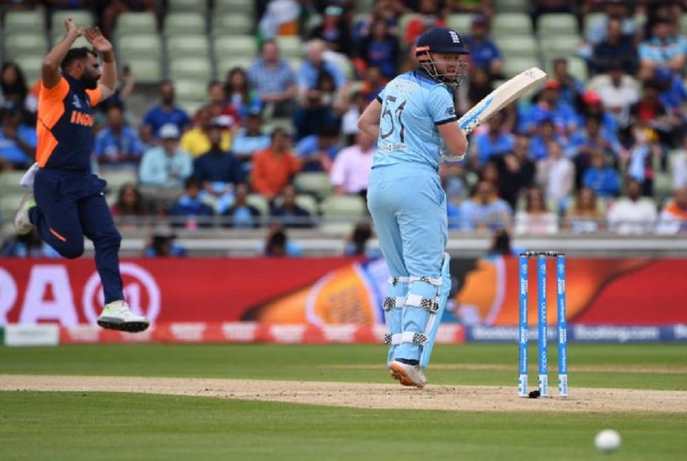 World Cup 2019: ms dhoni miss the chance to take a drs and send jason Roy 