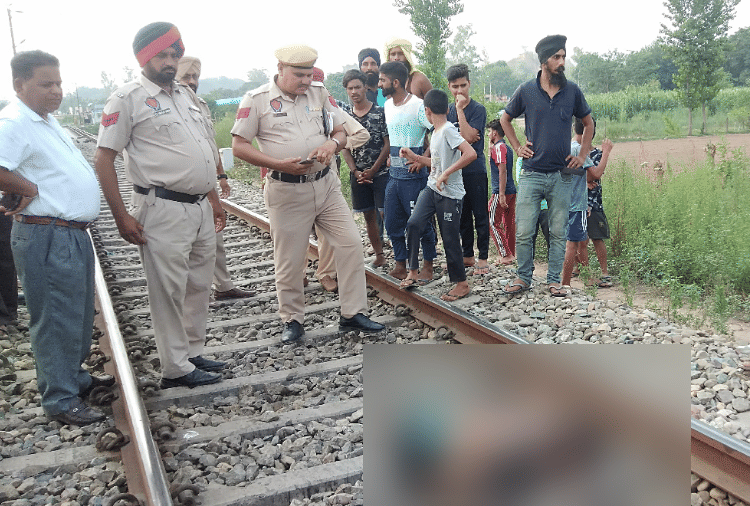 Two killed while Stunt on railway track in Shri Kiratpur Sahib