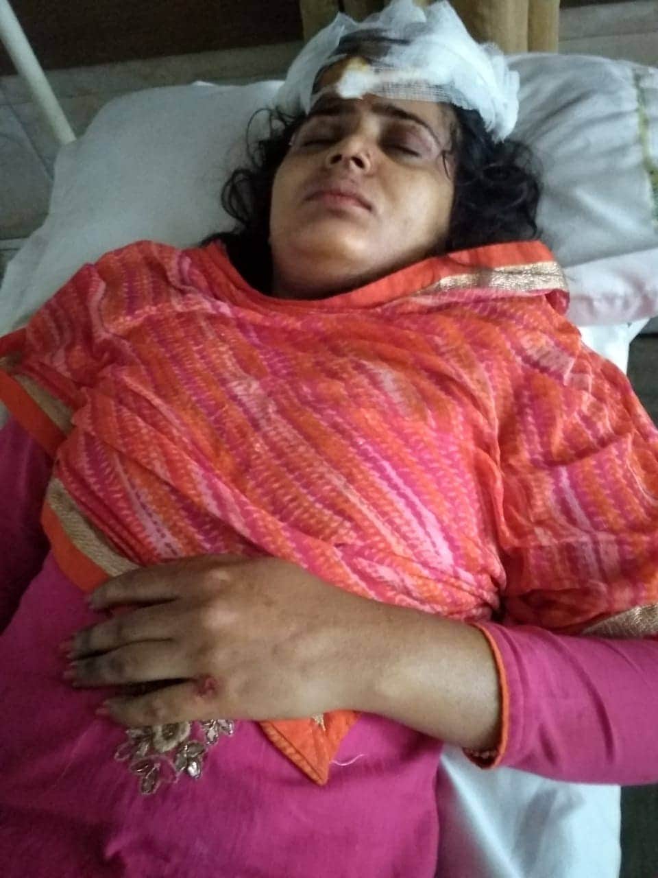 speedy scorpio hit wagon r car in dehradun