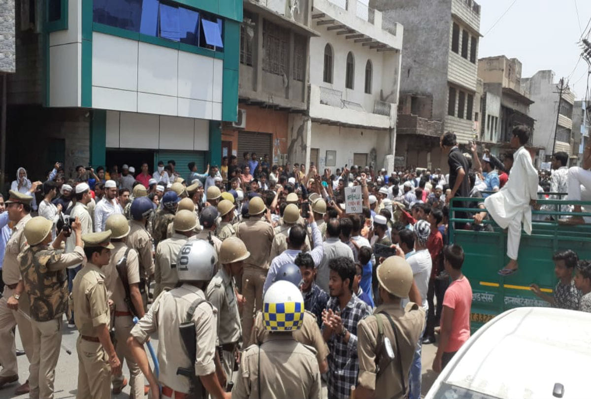 Communal tension in agra during protest against tabrez ansari murder