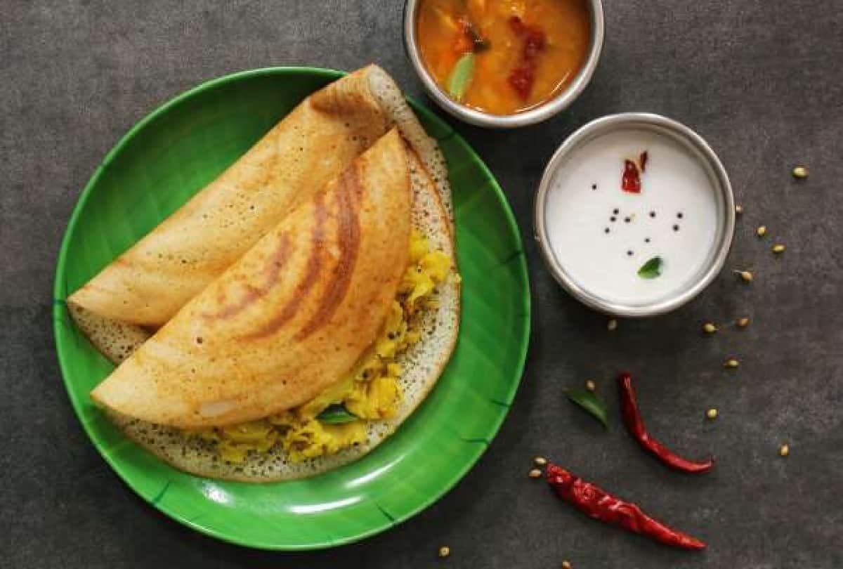 aaj ki rasoi how to make perfect suji or rava dosa at home