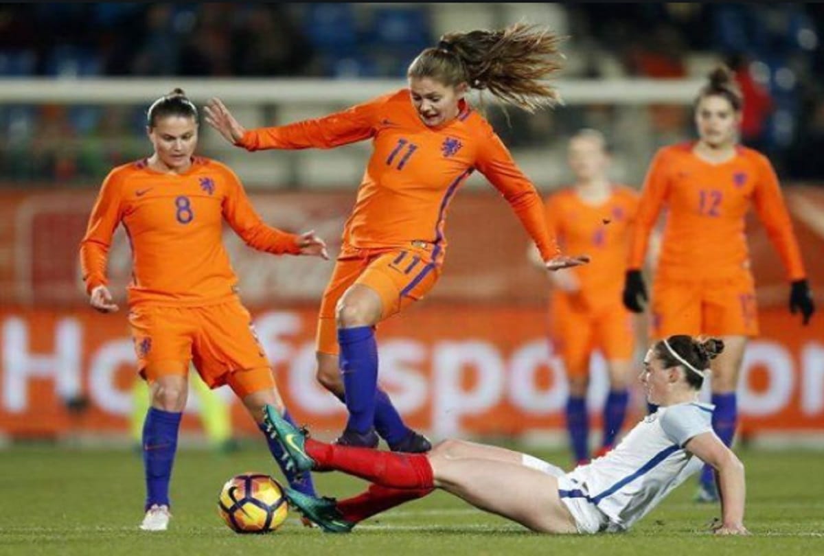 Netherland and sweden into fifa women world cup semifinal defeated italy and germany respectively