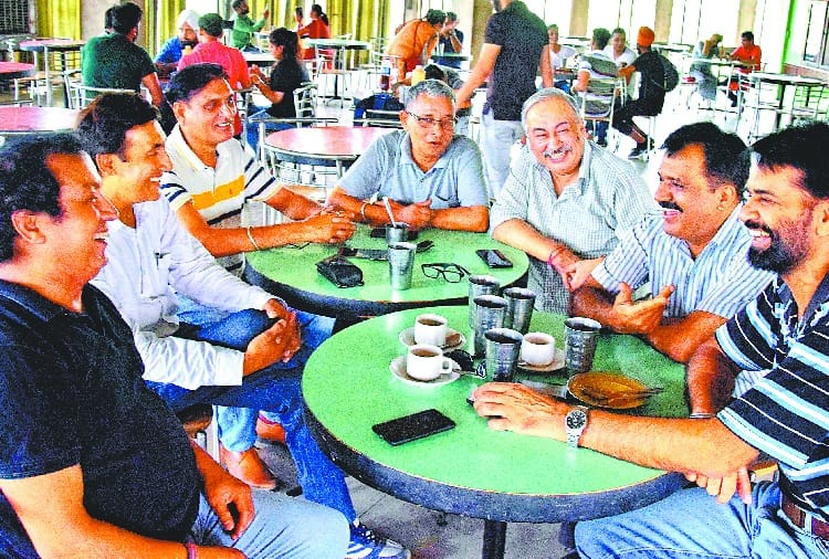 Punjab University Chandigarh Student Center India Coffee House Last Day