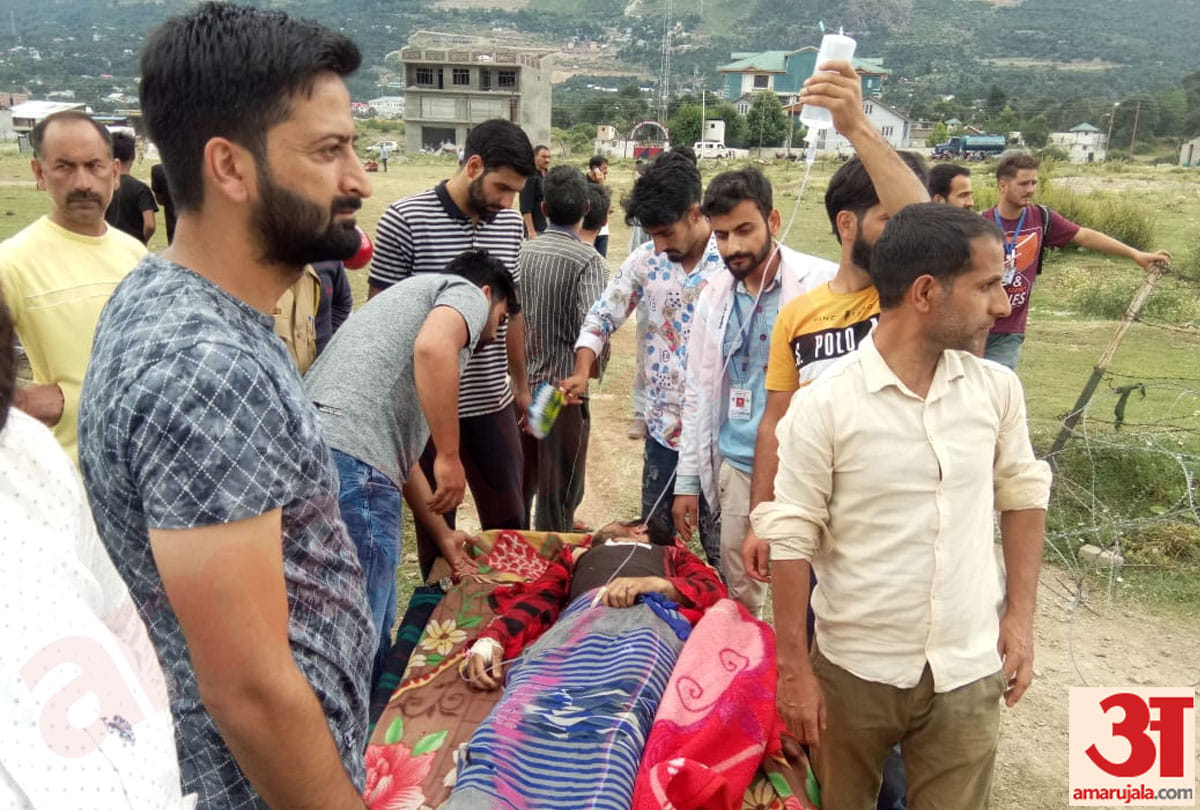 jammu kashmir kishtwar mini bus accident photos and videos