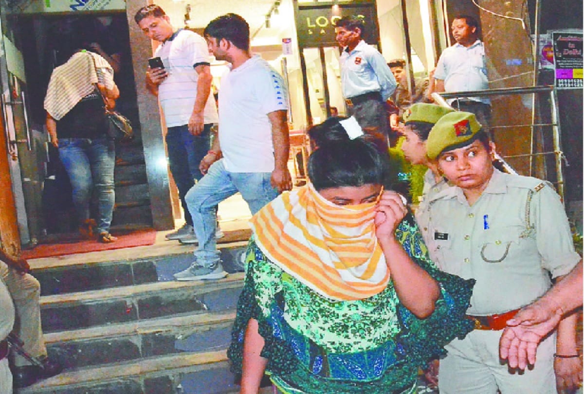 sex racket busted in noida thirty five arrested among foreign women