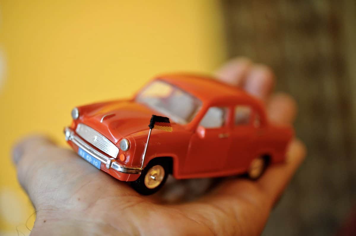 german ambassador to india walter j lindner organised a contest, Spot His Red Amby and Win miniature