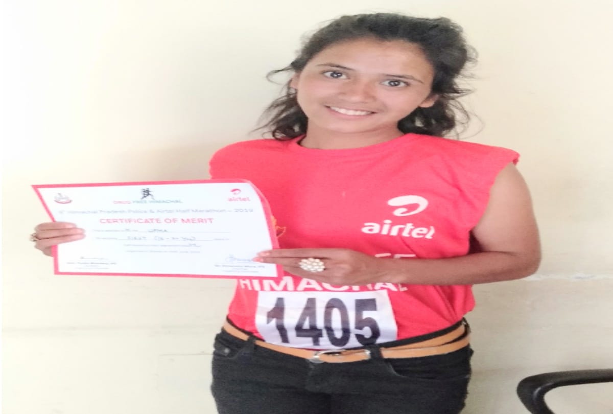 Farmer's daughter won gold in the 3,000 meter race at rampur shimla