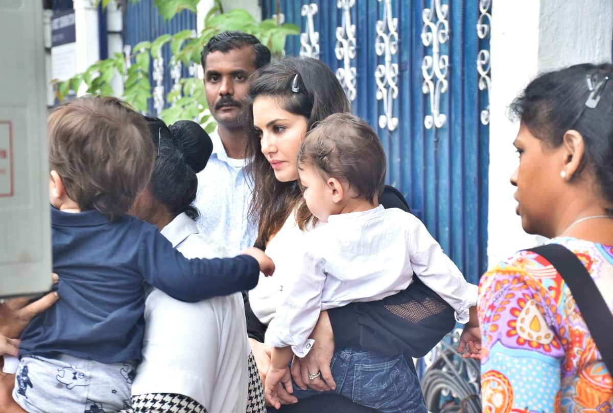 Sunny Leone setting up family goals by Spending time With Family