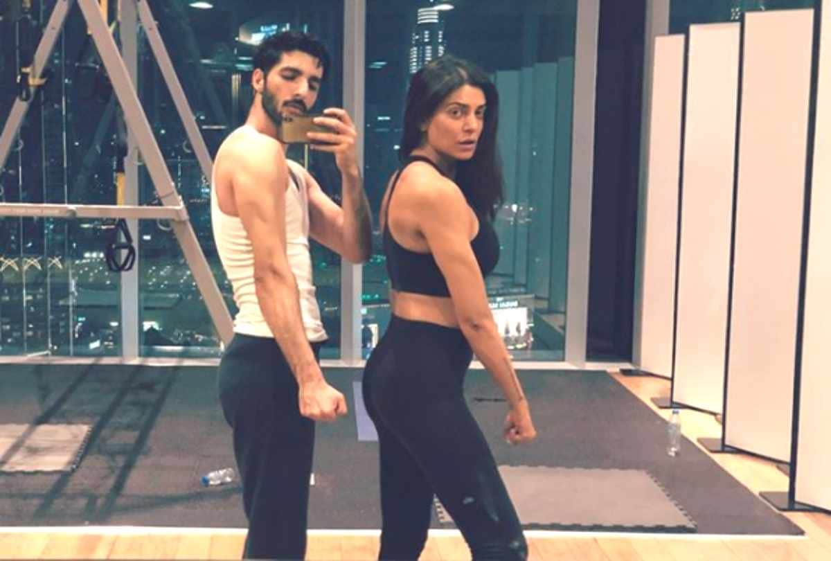 How Sushmita Sen and Rohman Shawl love story start instagram