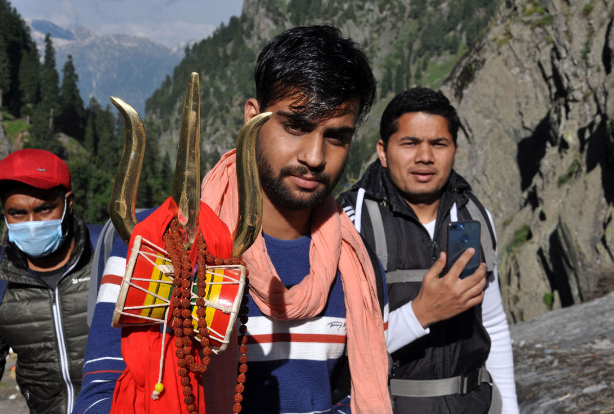 fifty thousand pilgrims worshiped amarnath gufa till forth day when amarnath yatra 2019 start