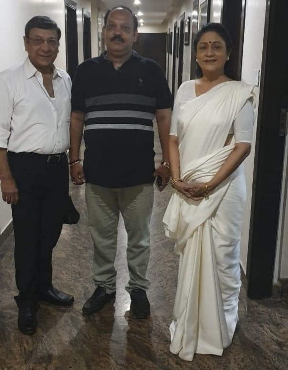 Bollywood actress Aruna Irani reached in kashi for web Series shooting