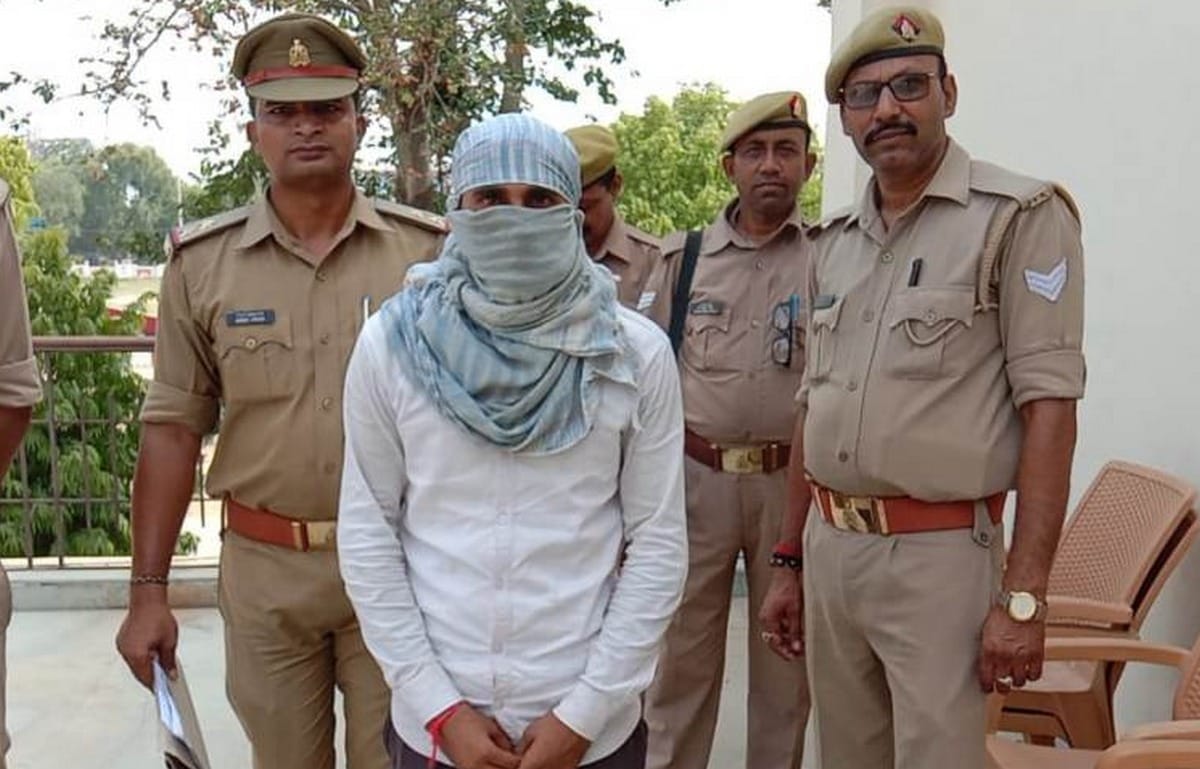 Varanasi News Today Deoria Girl Murder case solved lover killed after watching crime petrol