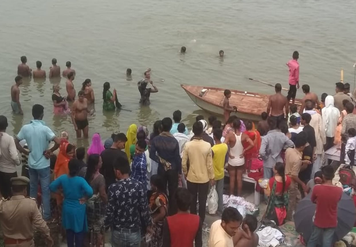 Kanpur News Today: boy drowned Ganga river in unnao