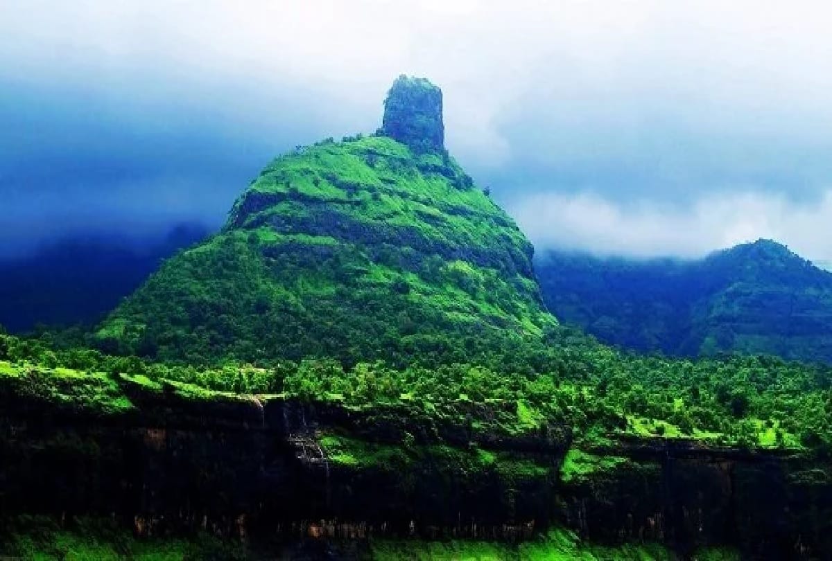 top best places for travelling during monsoon