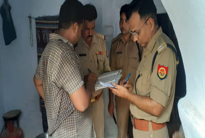 UP News Today: 8 year old girl found dead in neighbors house Crime news in hindi