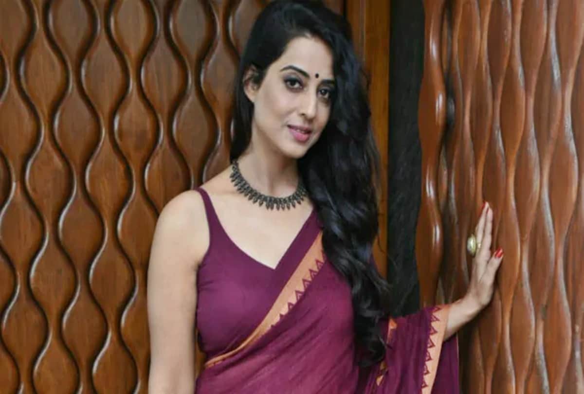Mahie Gill says want to change my image people offer me only typecast role like bar girl