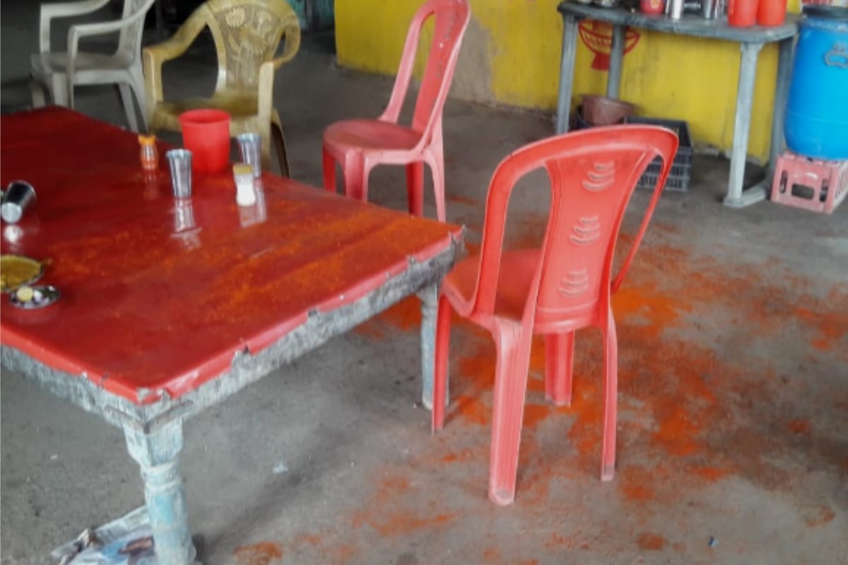 Inspector injured by badmash shot and Exposed Mirzapur police negligence at Muzaffarnagar
