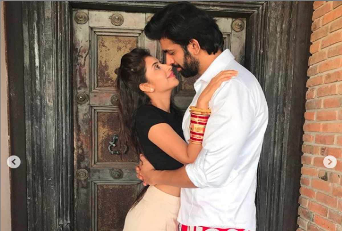 rajeev sen and charu asopa enjoying mini honeymoon in thailand photos viral