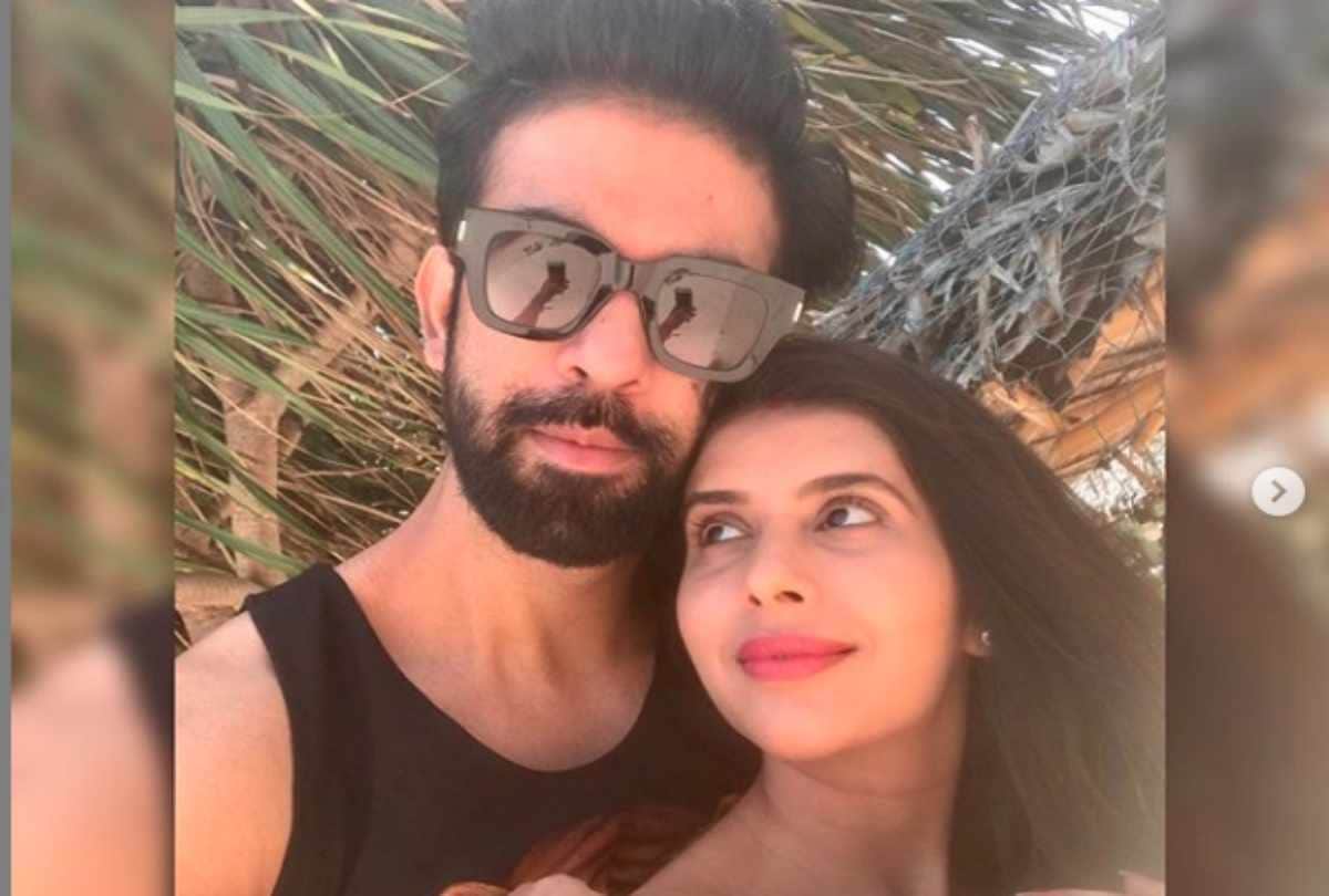 rajeev sen and charu asopa enjoying mini honeymoon in thailand photos viral