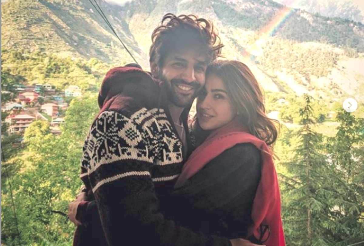 VIDEO : ranveer singh comment on sara ali khan and kartik aaryan new pic