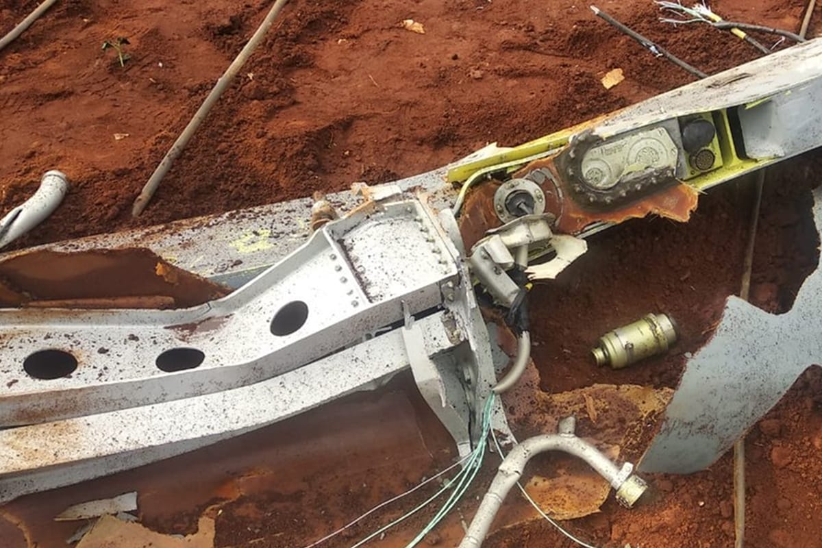 Fuel tank of LCA Tejas aircraft of Indian Air Force fell down in farm land near Sulur air base