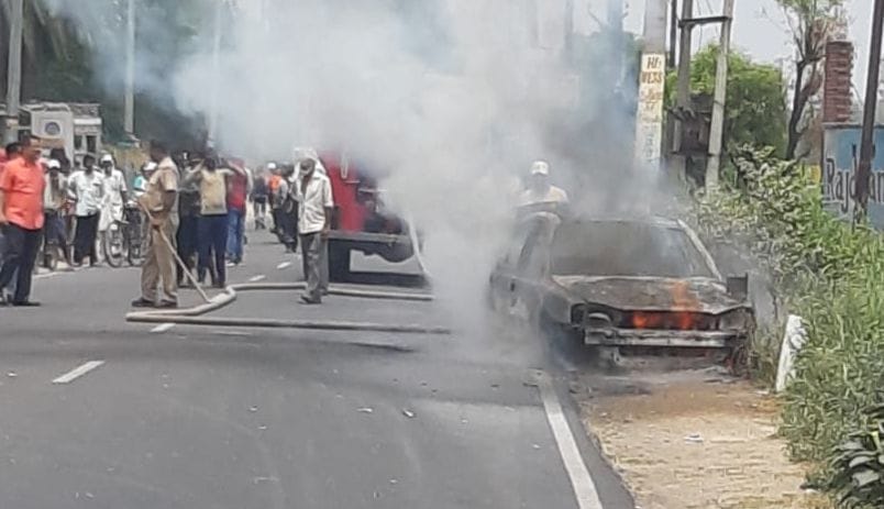 moving car burn turn into fireball