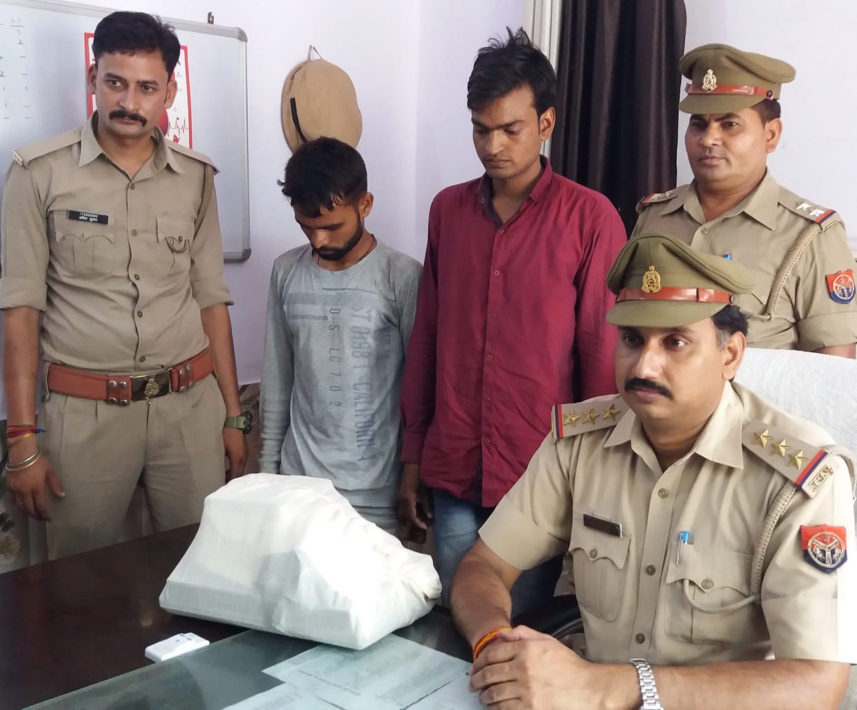 Trial filed for making fake Aadhaar card, sent to jail