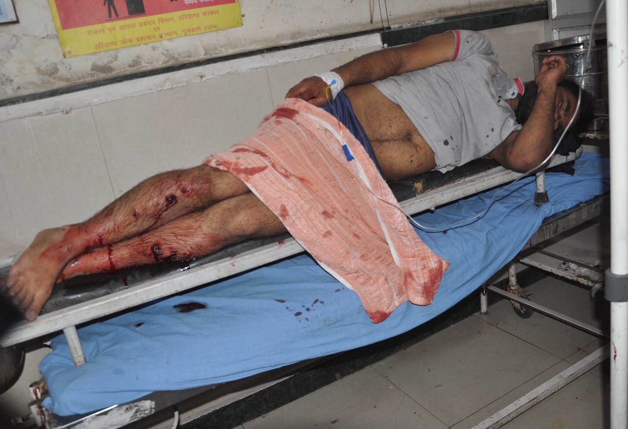 Alcohol smuggler beaten businessmen with colleagues, broke legs