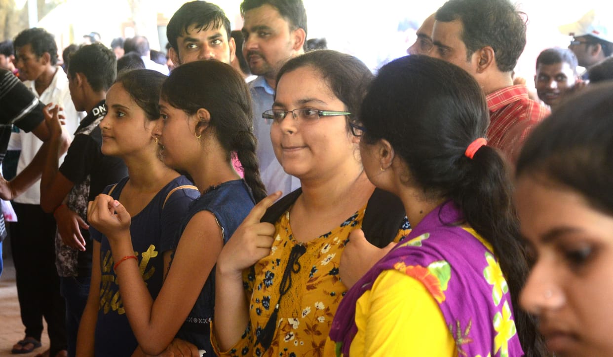 AU: OBS quota seats full in nine main subjects of BA.