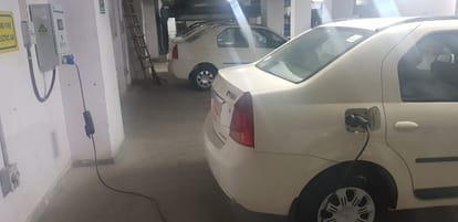 to combat air pollution, environment ministry to use mahindra e verito electric cars for Officials