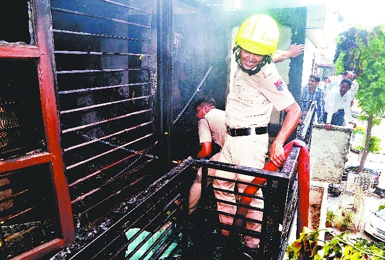 blast in ac and fire in room, boys saved life by running