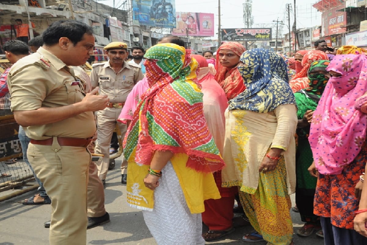 Fraud case in Muzaffarnagar city and the company escaped with many lakhs