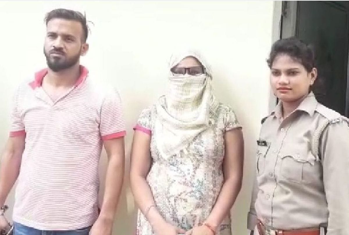 Women looted by making facebook Friends in home