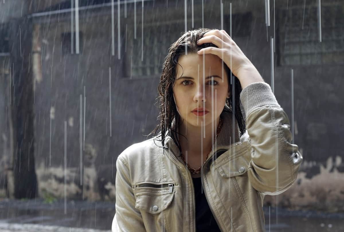 always look stylish in rainy season