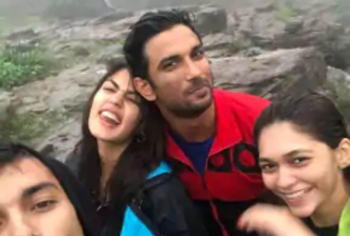 rhea chakraborty confirmed relationship sushant singh rajput
