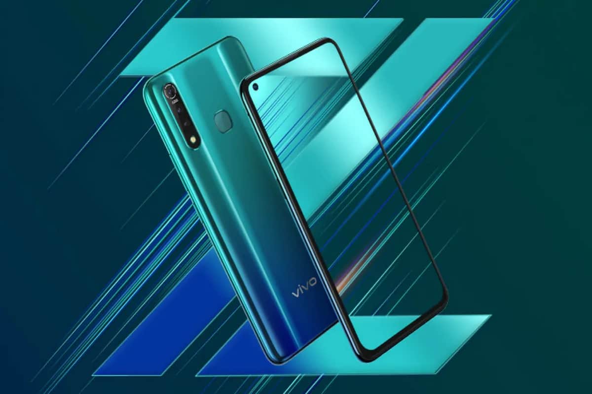 5 Punch hole display Smartphones in India Starting Price Rs 14,990