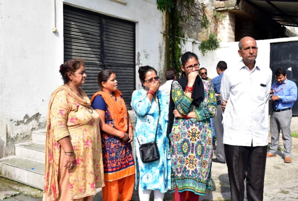 Indian Climbers Guide chetan pandey Funeral emotional photos 