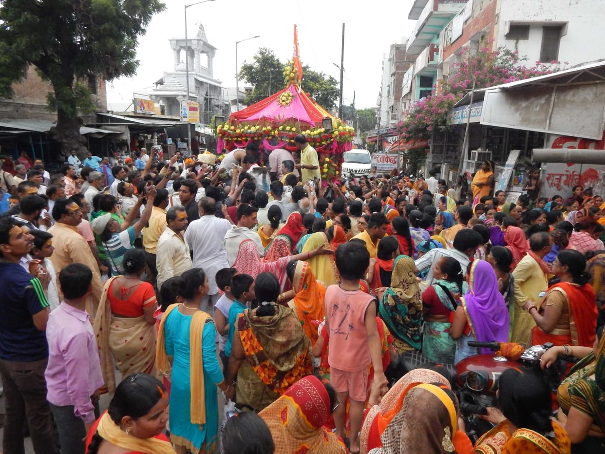 Rath Yatra and Mahavir Flag Paras