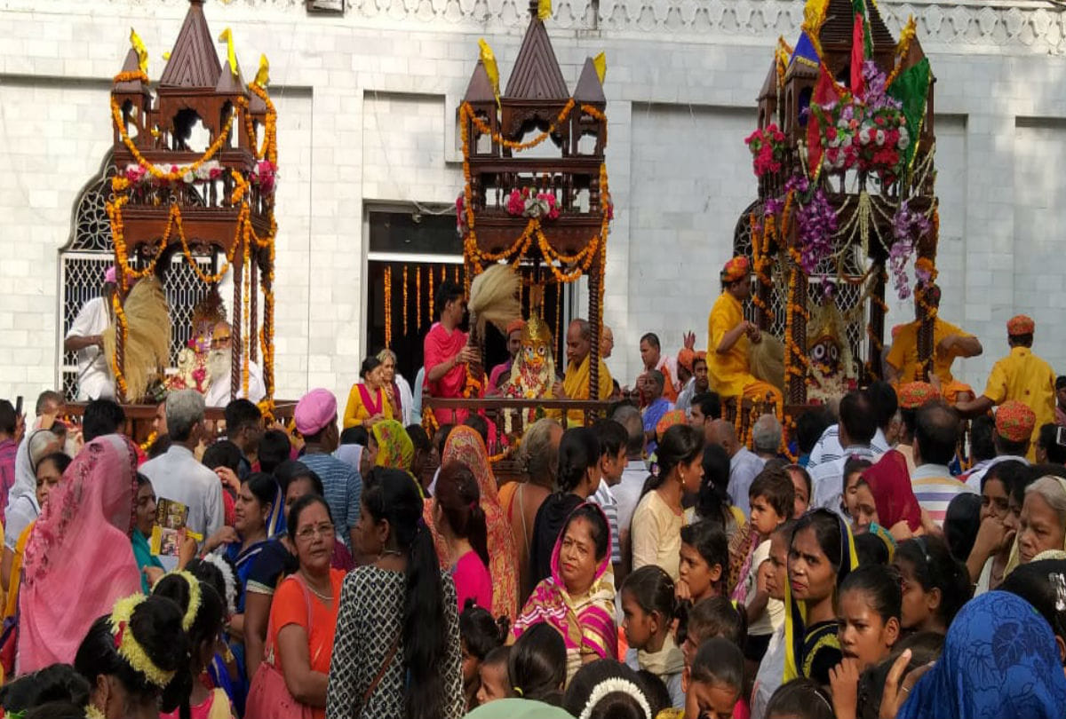 Rath Yatra of Lord Jagannath Balbhadra and Subhadra in Vrindavan