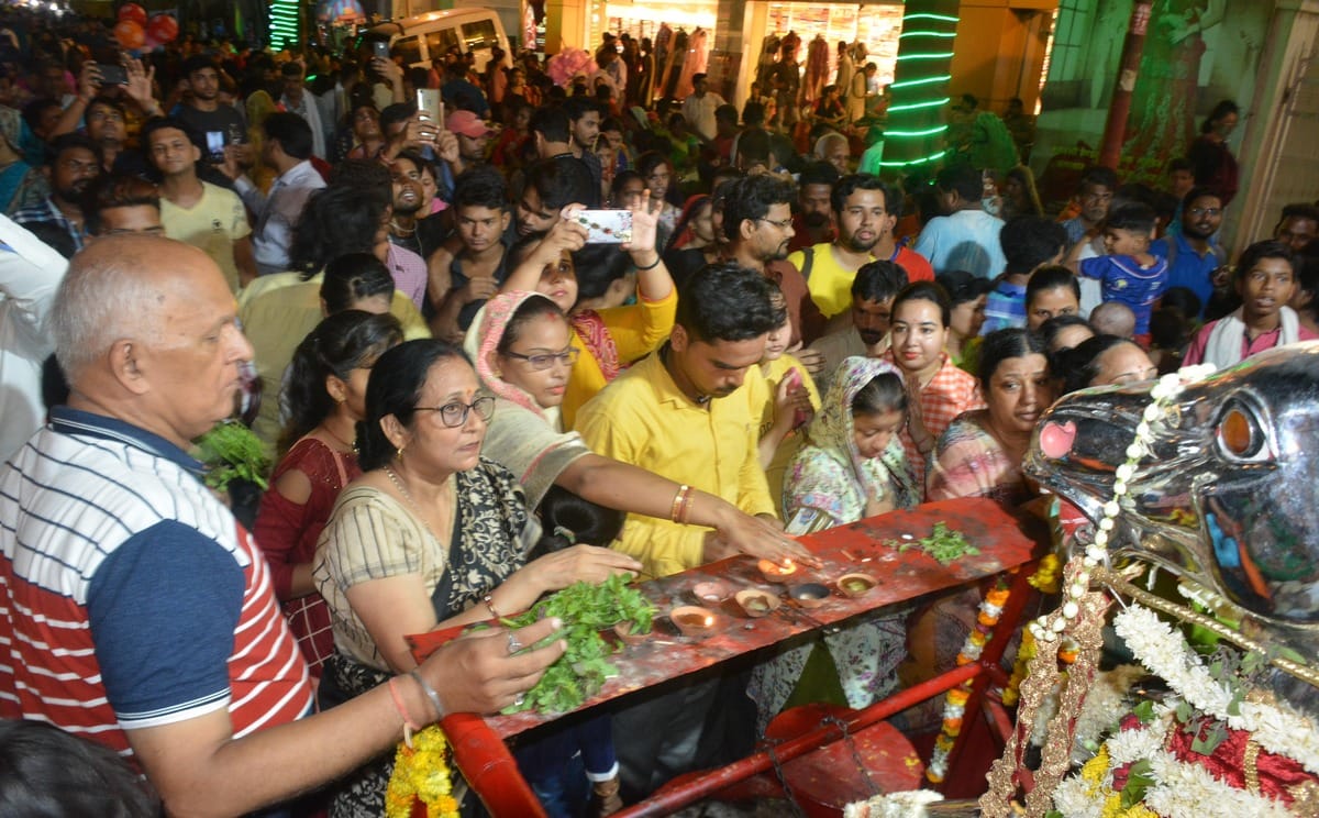Jagnnathpuri rathyatra and lakkha fair started in varanasi