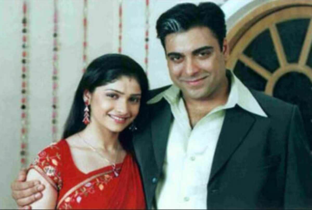 ekta kapoor share behind the story of prachi desai and ram kapoor kissing scene in kasam se