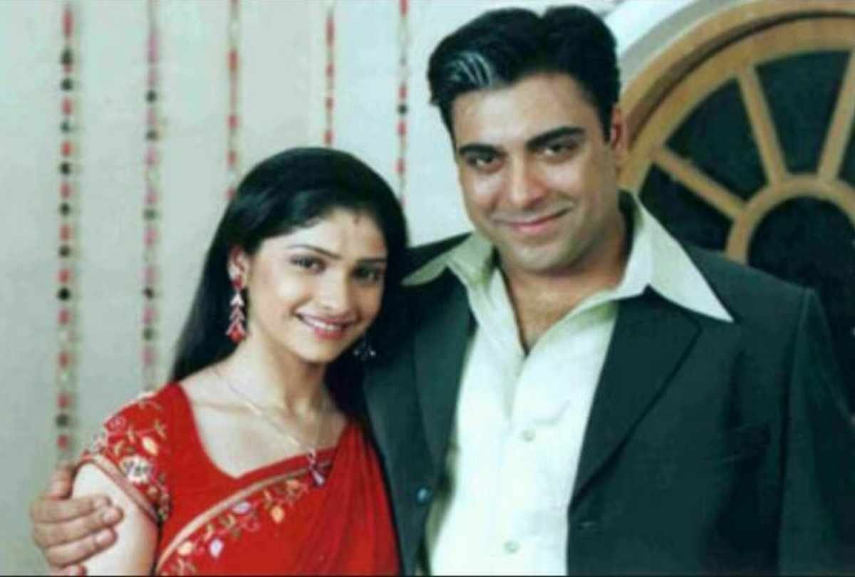ekta kapoor share behind the story of prachi desai and ram kapoor kissing scene in kasam se