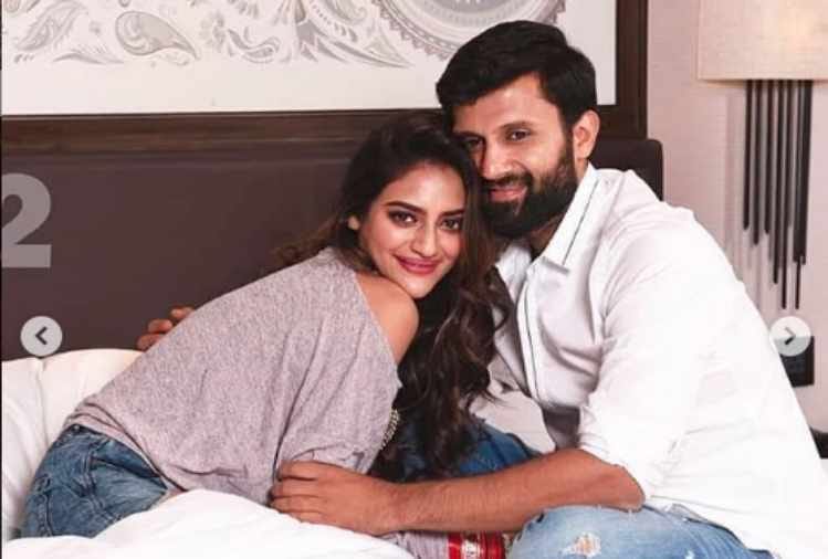 nusrat jahan and nikhil jain new photo viral today is reception