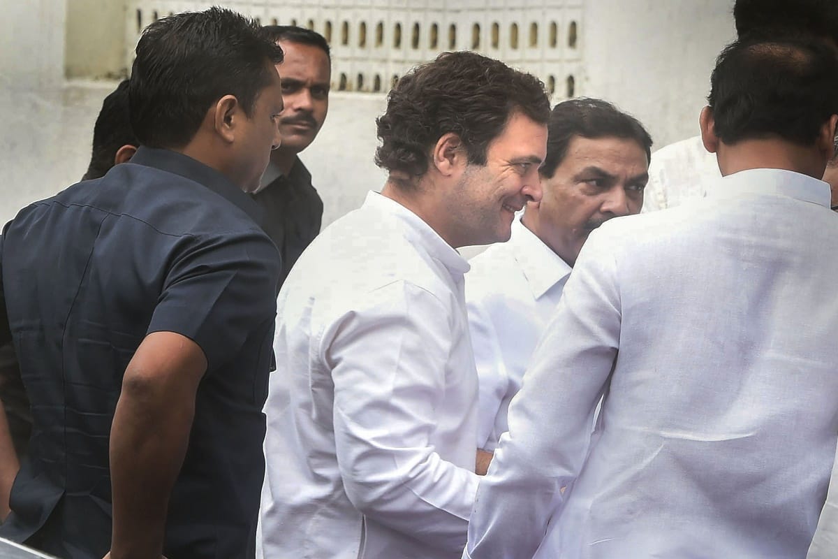 rahul gandhi and opposition leaders srinagar kashmir visit, latest news and visuals of kashmir