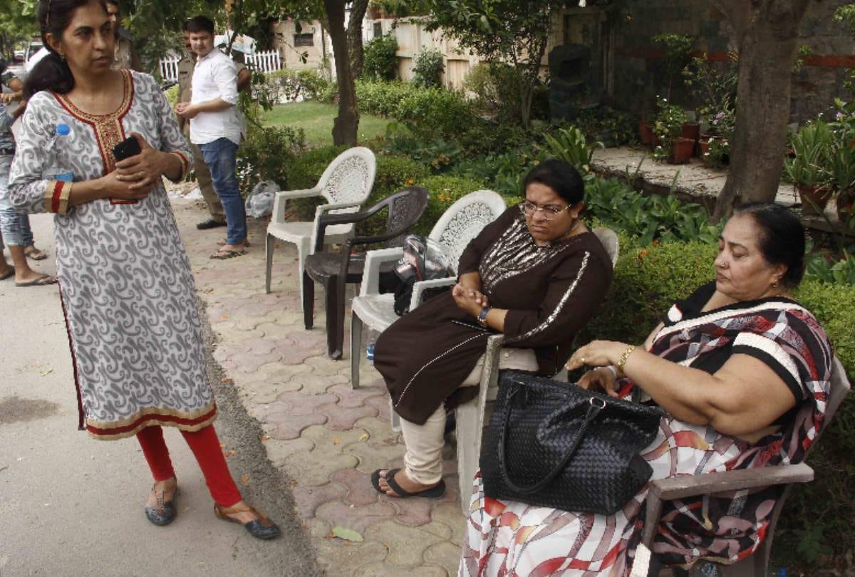 Noida woman supreme court lawyer killed in her house police finding these answers