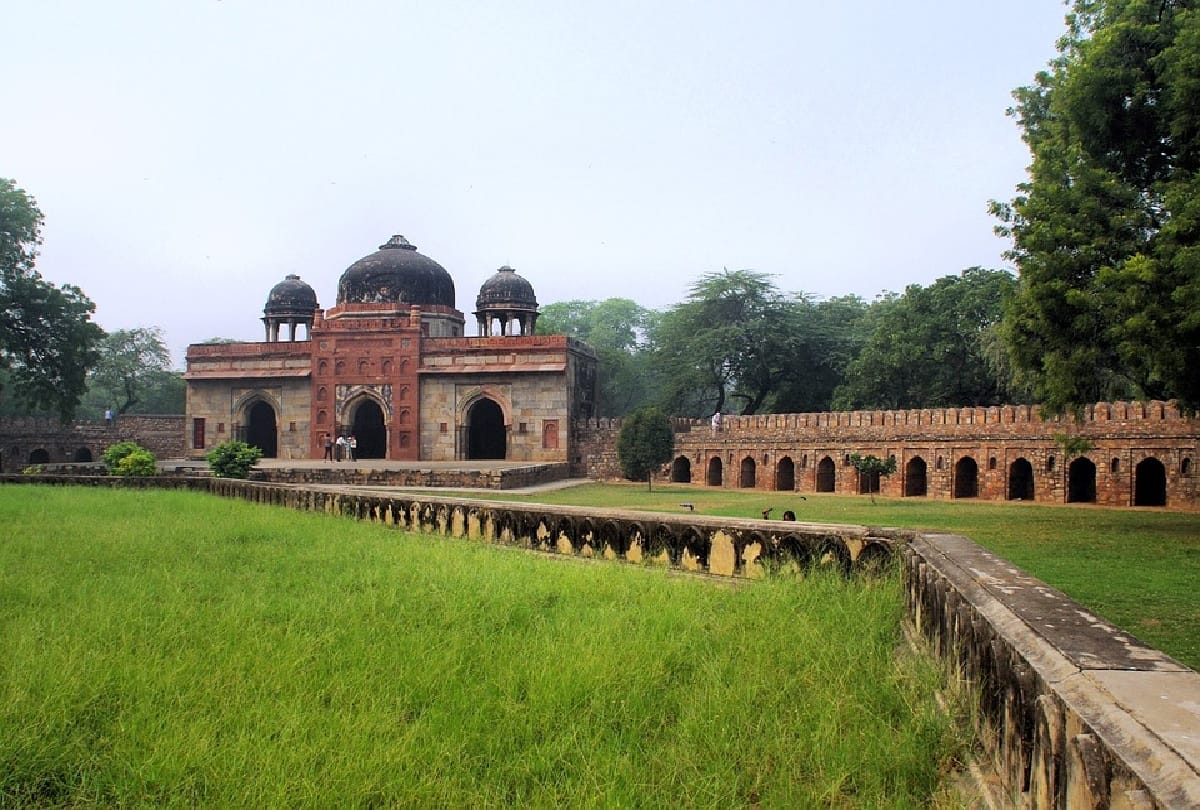 know about what things to do in delhi monsoon
