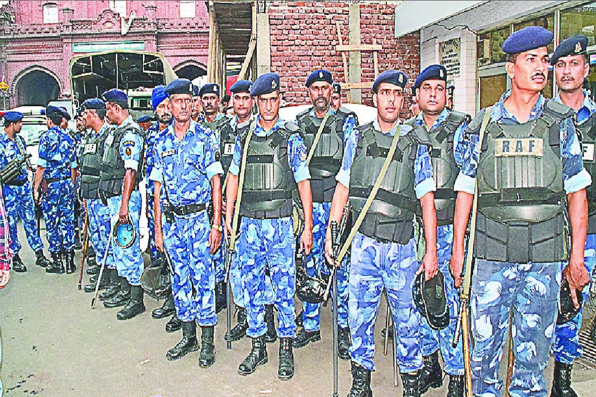 Meerut News: Internet services school closed and Police force deployed after arrested of Badar Ali