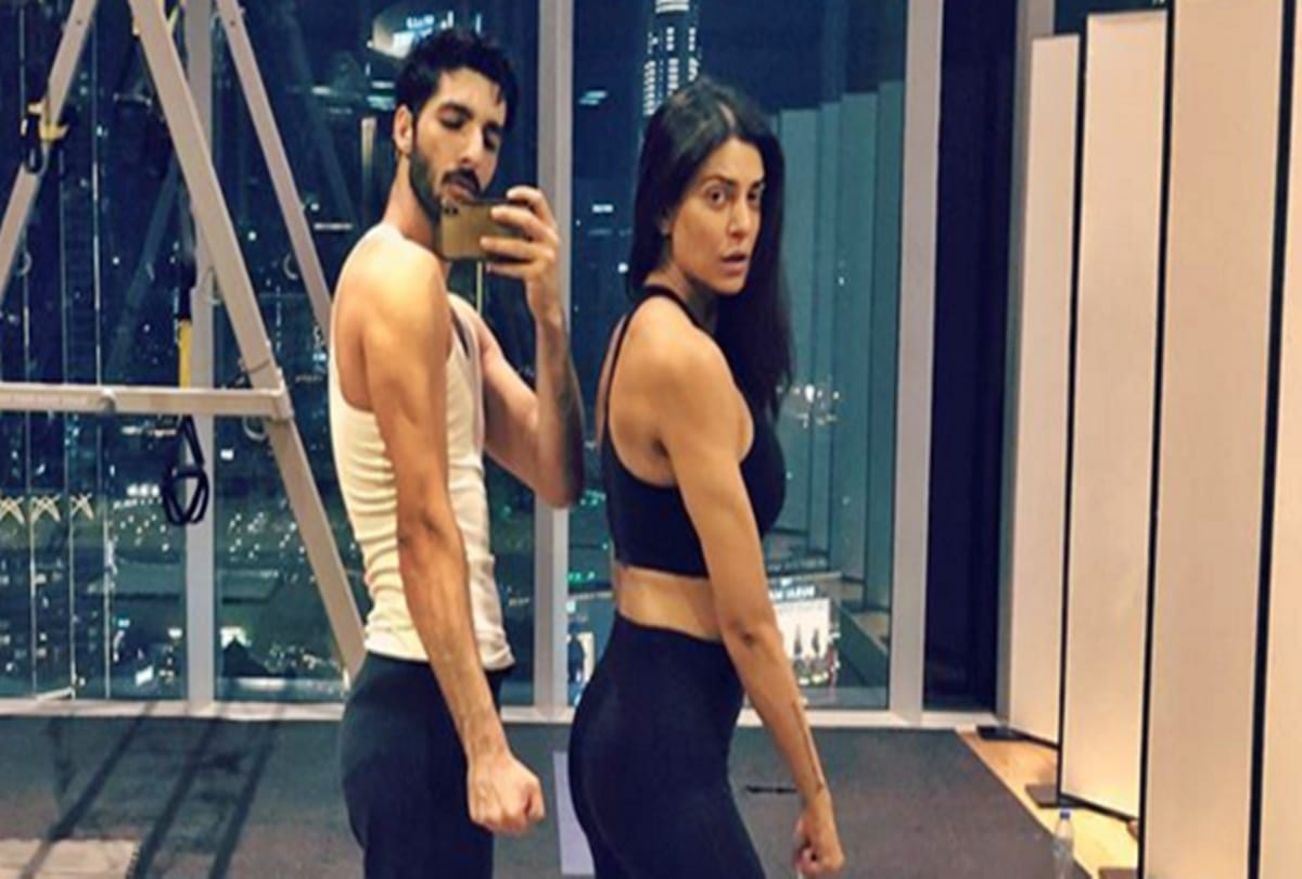 Fan Asks Sushmita Sen When She is Going To Marry Boyfriend Rohman Shawl Here is Actress Answer
