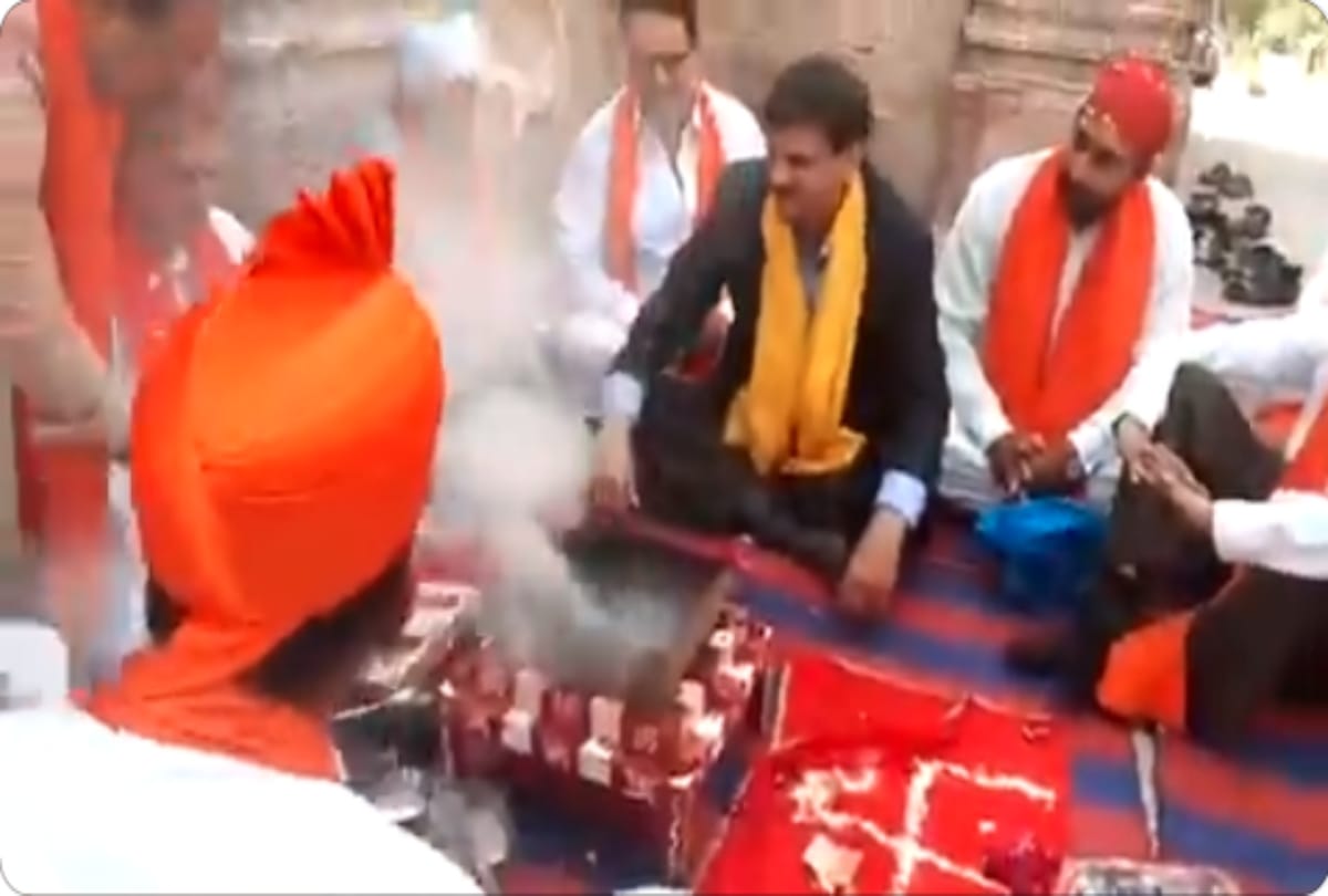In Pakistan Ancient Hindu temple in Sialkot reopens after 72 years