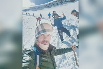 Devotees risk lives on shrikhand mahadev yatra
